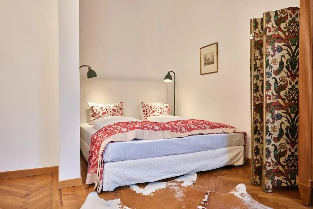 Appartamento Slow Living I Schoenbrunn Und Park Naehe I Bahnhof Vienna